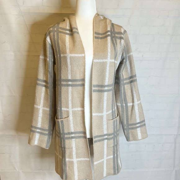 Fuji Printed Hooded Cardigan - Picture 2 of 9